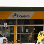 Correios planejam fechar mil agências e demitir 15 mil funcionários até 2027