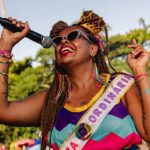 Axé e talento maranhense marcam show de Bia Mar no Carnaval do Rio