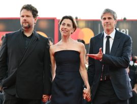 Brazilian actor Selton Mello (L), Brazilian actress Fernanda Torres and director Walter Salles attend the red carpet of the movie "Ainda estou aqui (I'm Still Here)" presented in competition during the 81st International Venice Film Festival at Venice Lido, on September 1, 2024. (Photo by Alberto PIZZOLI / AFP)